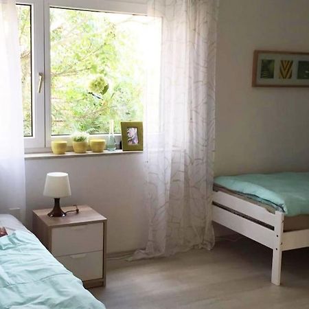 22B Grosse Wohnung Mit Balkon, Smarttv Und Wlan Korb Luaran gambar